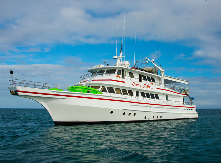 First Class Cruises Reina Silvia Yacht - Galapagos