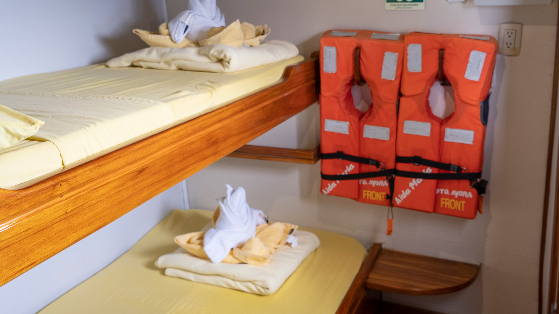 Bunk bed cabin