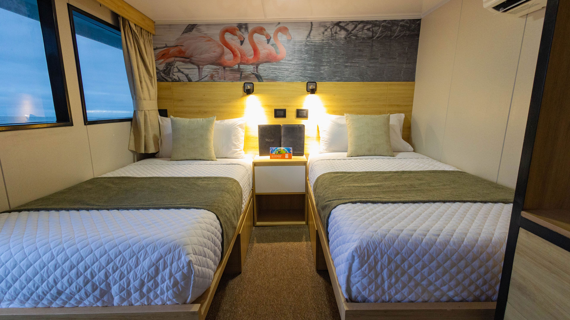 Twin cabin