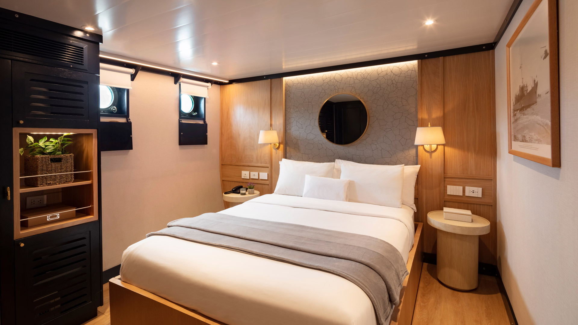 Premium Stateroom Carolina Deck