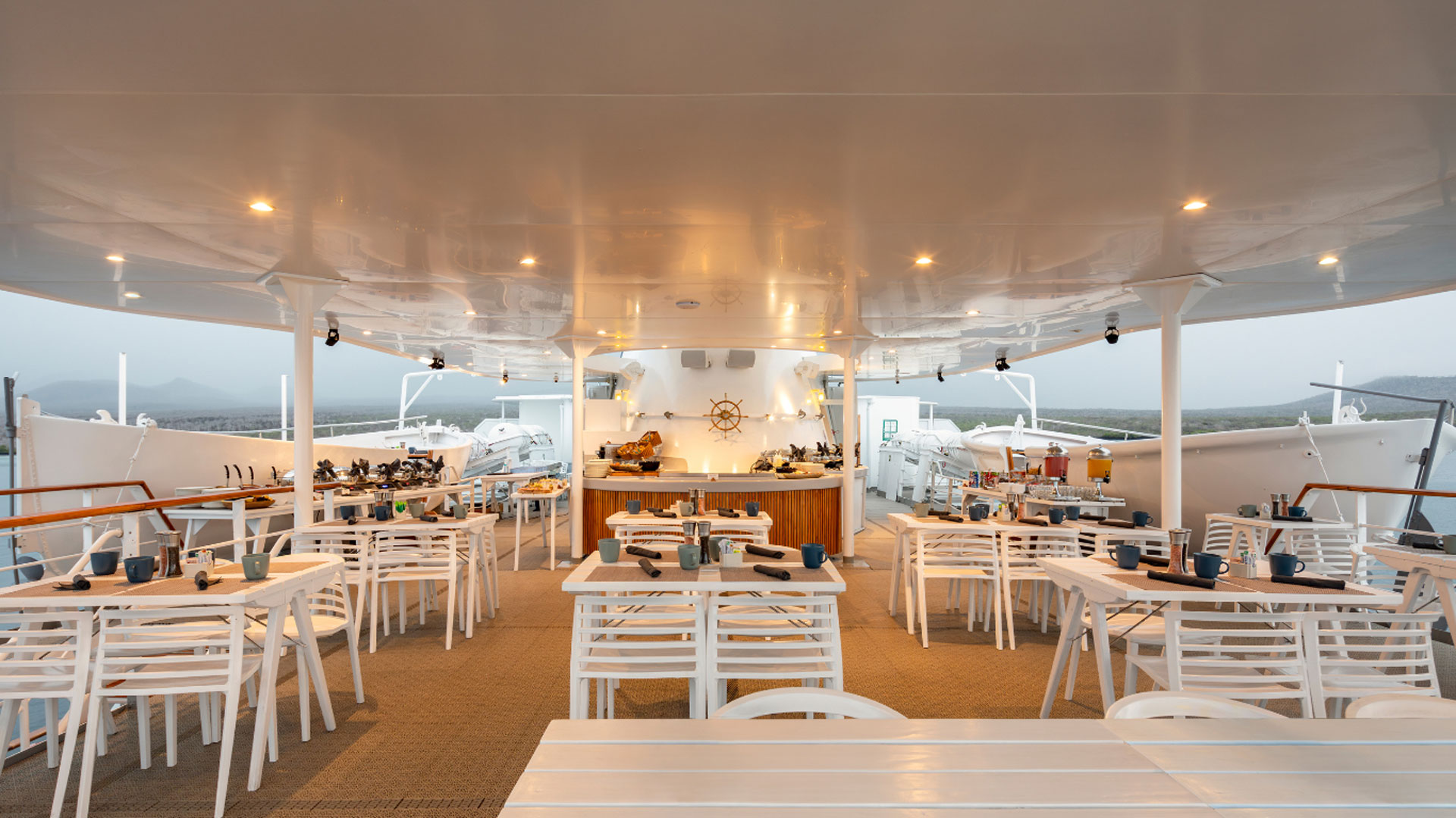 Al Fresco Restaurant