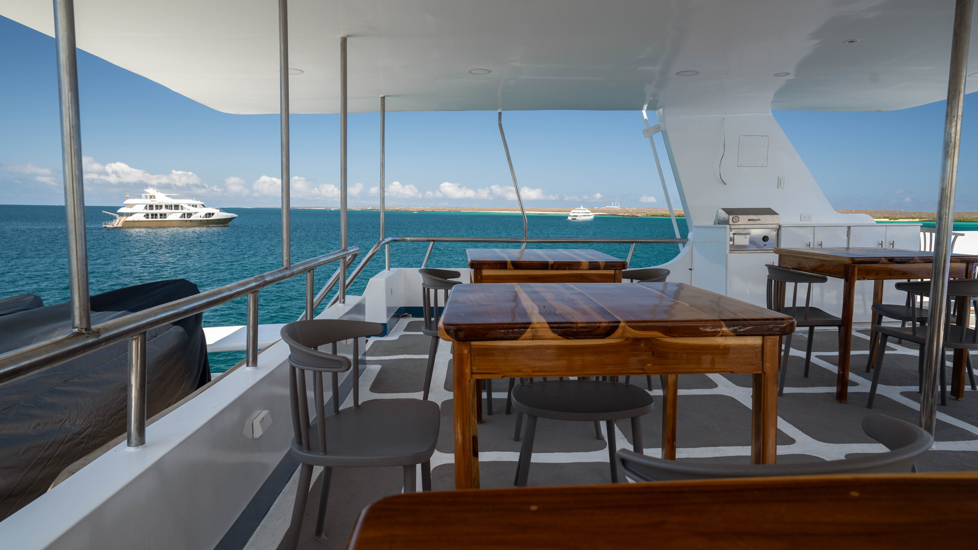 Sun deck
