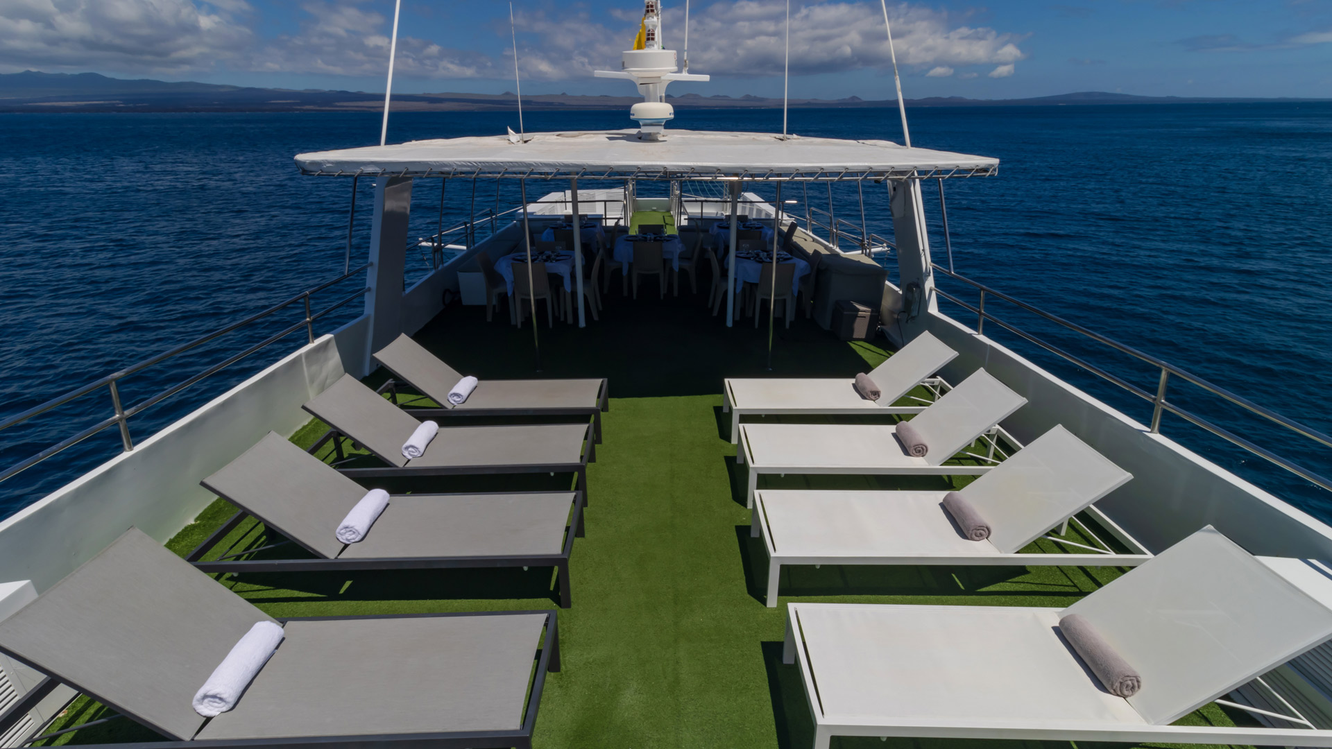 Sun deck