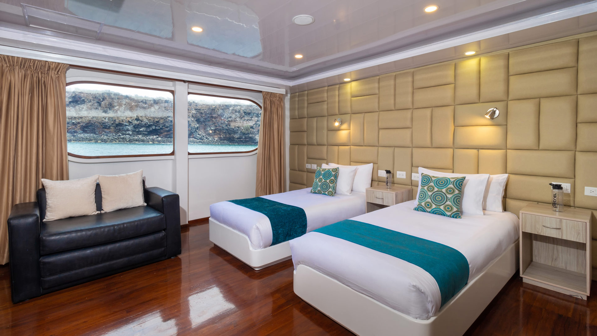 Twin Golden Stateroom